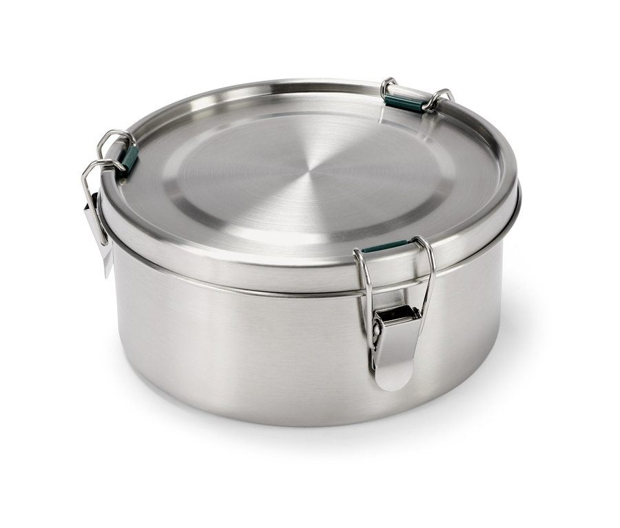 Egy kerek nemesacél ételhordó doboz.