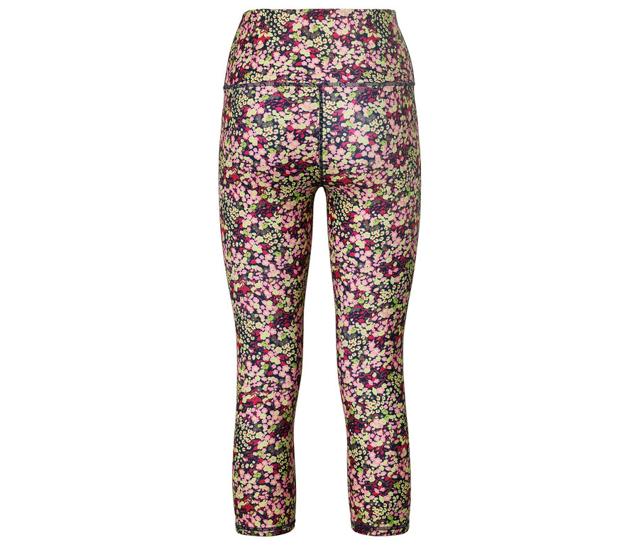 Virágmintás nadrág hátulról.