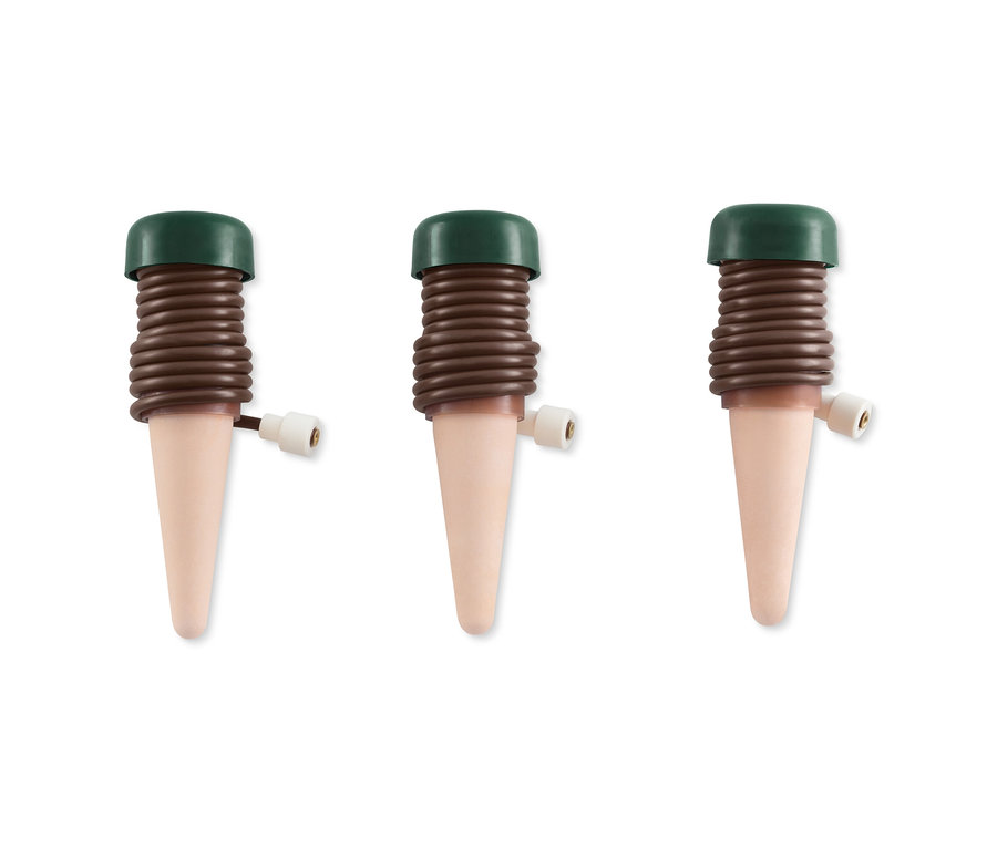 Három automata öntöző szettben.