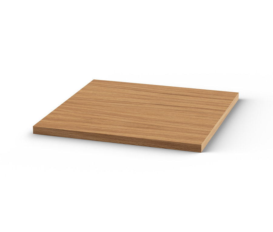 A »CN3« keskeny fém komód fa felső lapjának részlete.