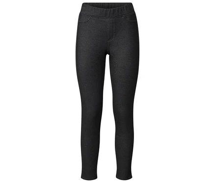 Fekete leggings, zseb- és cipzárutánzattal.