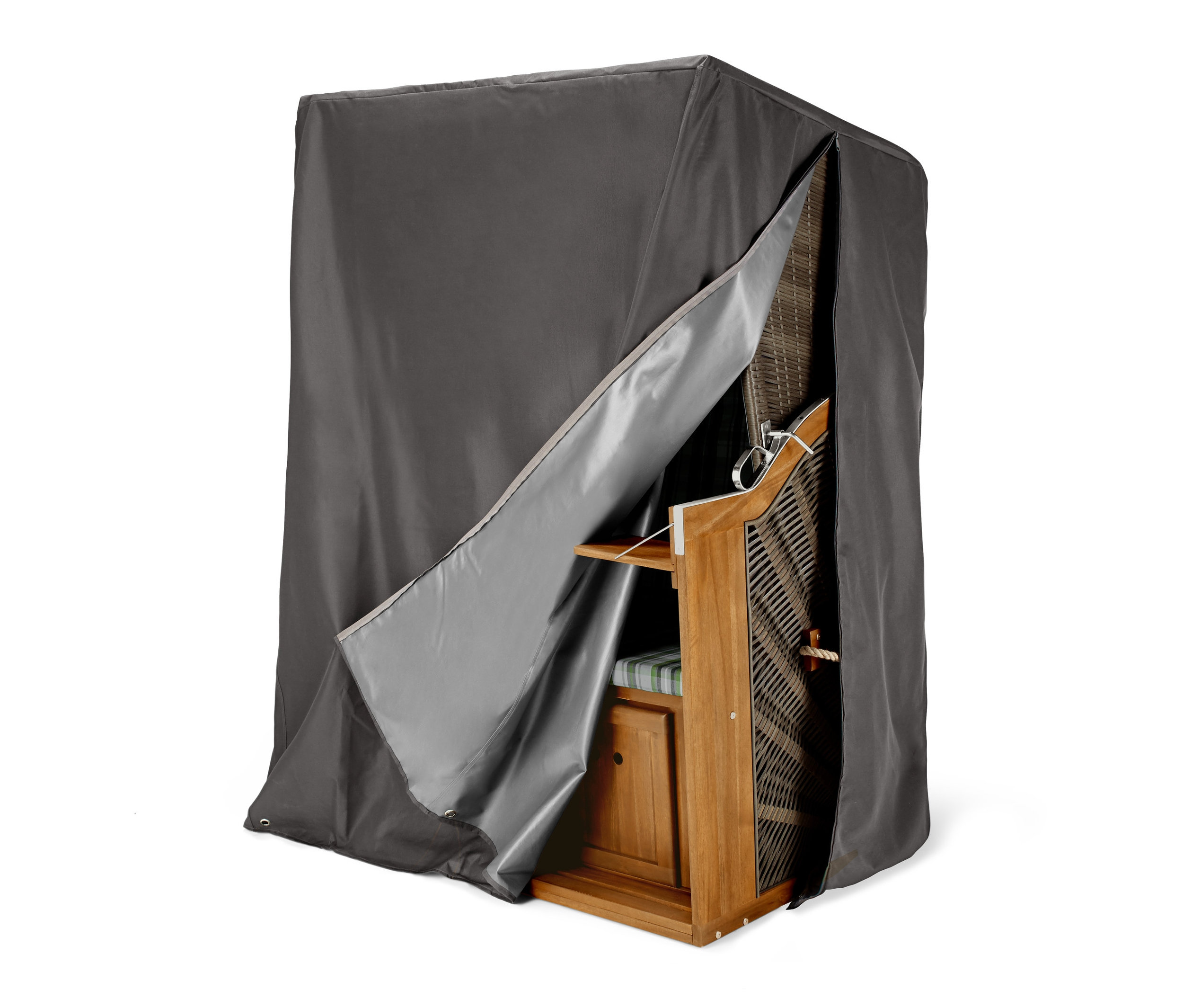 Egy strandkosár részben kinyitott, prémium védőhuzattal van letakarva, mely kerti pihenőbútorhoz, L-es méretű.