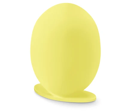 Sárga lámpa fehér háttérrel.