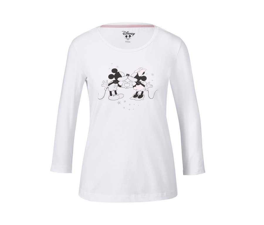 Fehér, hosszú ujjú, Disney mintás női pizsama, Mickey és Minnie egér mintával.