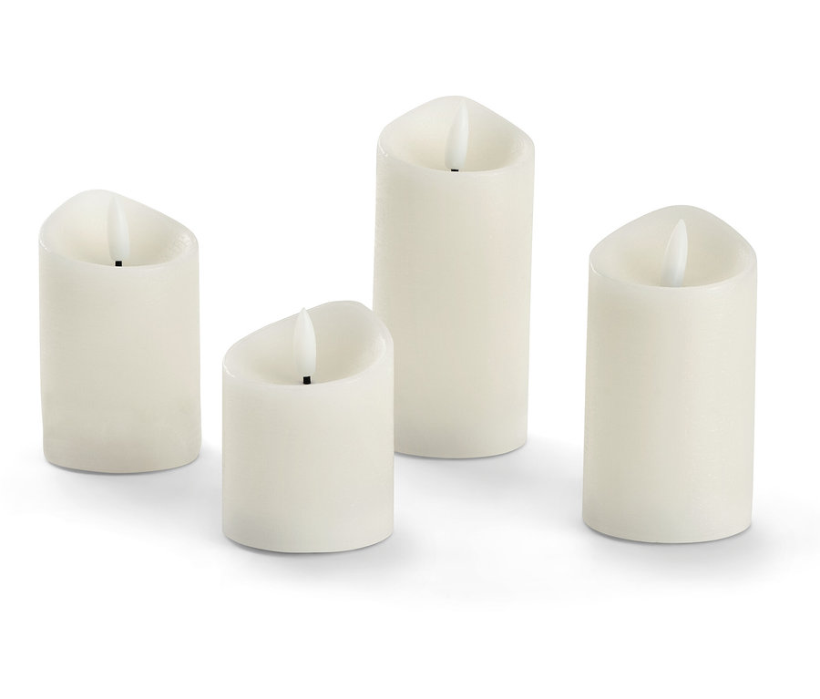 Négy krémszínű LED-es valódi viaszgyertya.