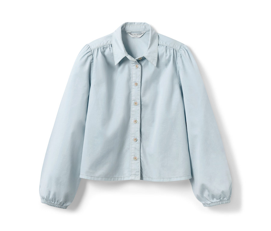 Világoskék, hosszú ujjú farmer lányka blúz.