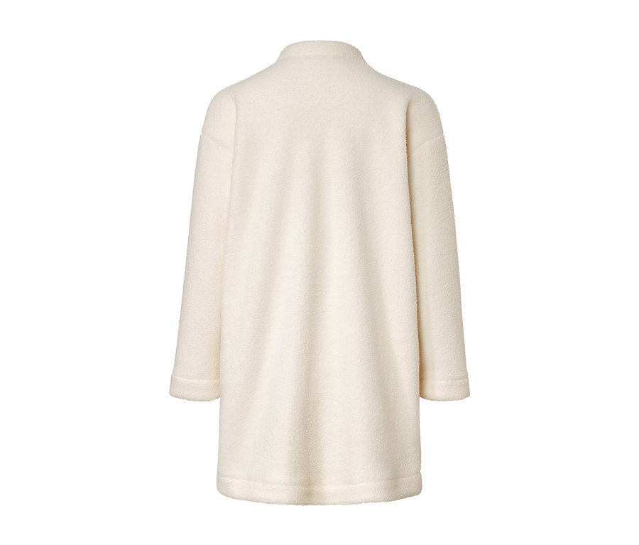 Hátulnézet a plüsskabátról.