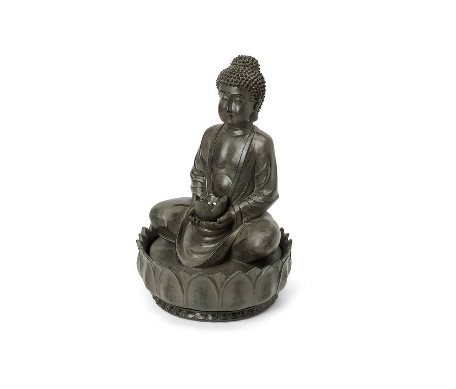 Buddha kerti csobogó.