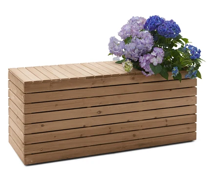 Fabú pad kék és lila hortenziákkal.