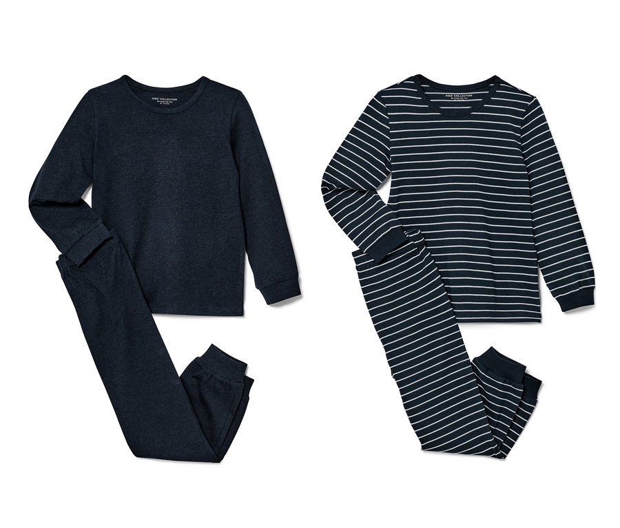 Két kék gyerek pizsama, az egyik egyszínű, a másik kék-fehér csíkos.