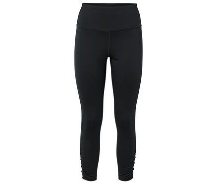Fekete leggings ráncolt részlettel a szegélyen.
