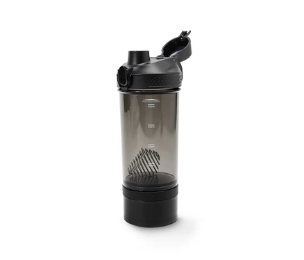 Egy fekete protein shaker fémspirállal a belsejében.
