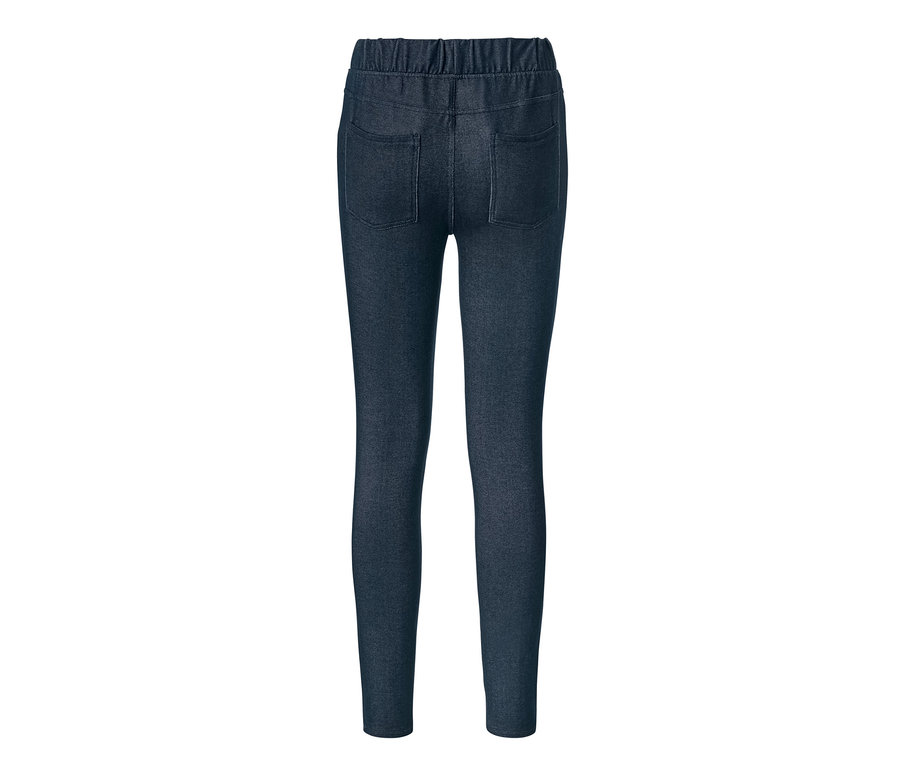 Hátsó nézet egy farmer hatású leggingsről.