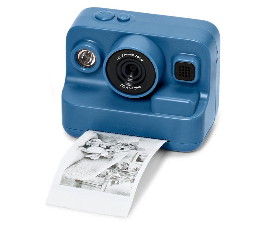 Kék fényképezőgép hőnyomtatóval, amely egy fényképet nyomtat.