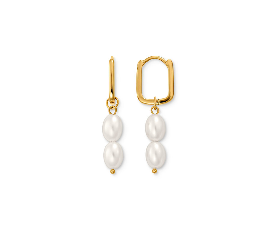 Két arany gyöngyös fülönfüggő.