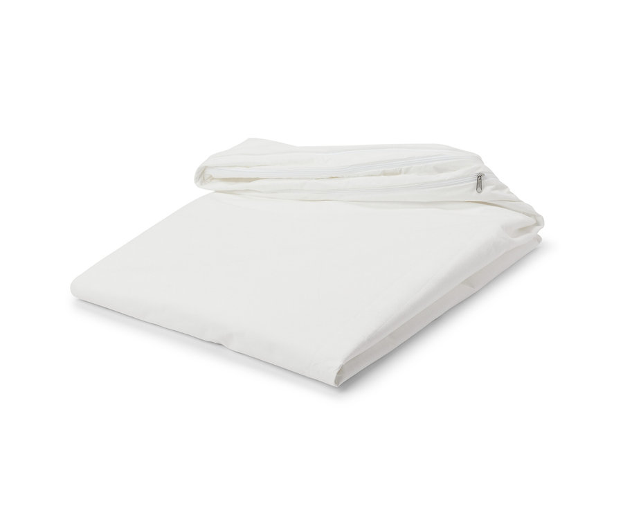 Egy összehajtott, fehér atka elleni matrachuzat.