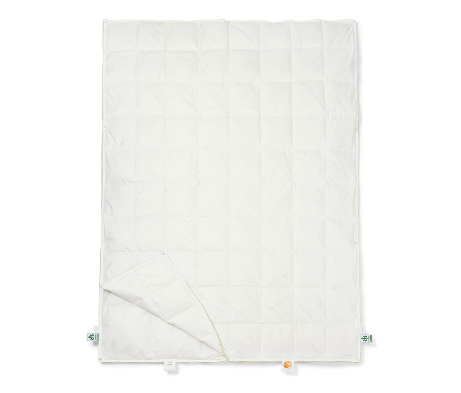 Kiterített irisette® greenline 4 évszakos pehelypaplan, egyszemélyes méret.