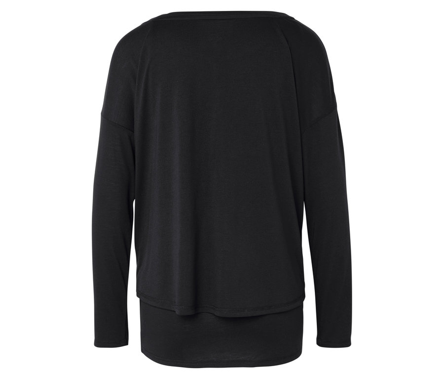 Fekete női hosszú ujjú blúz.