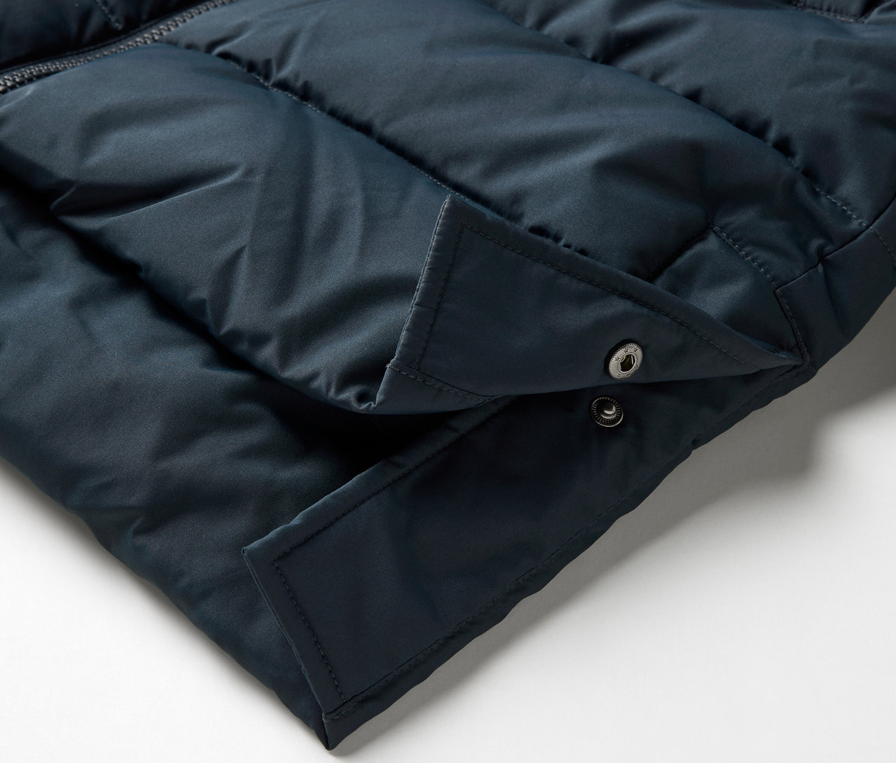 Részlet egy gyermek termo kabátból.