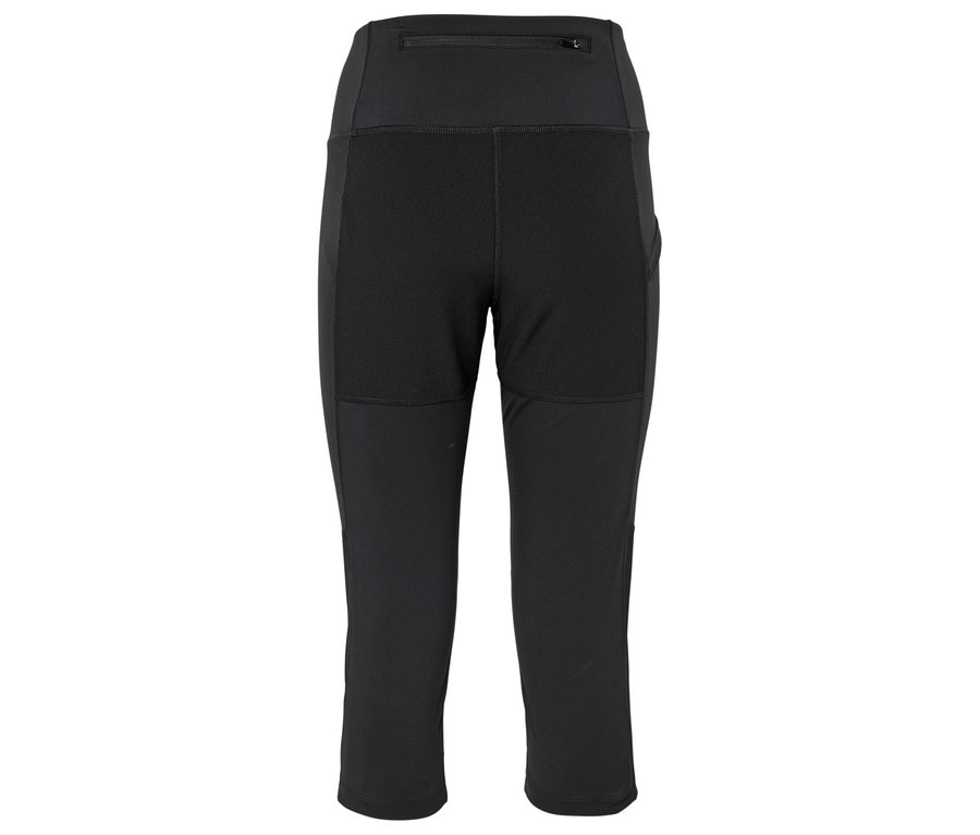 Fekete, háromnegyedes hosszúságú, magas derekú leggings zsebekkel és cipzárral hátul.