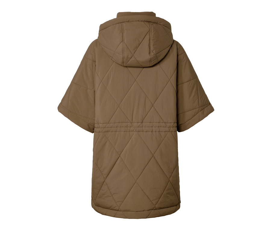 Barna, steppelt női poncsó kapucnival.