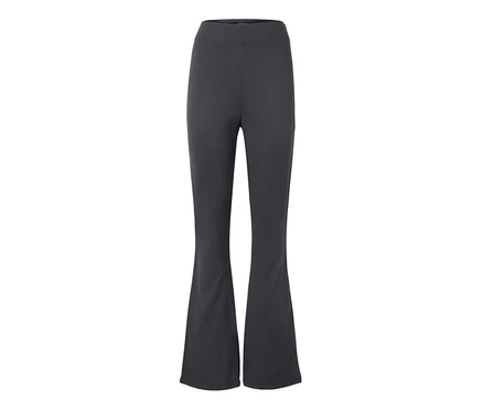 Női bőszárú leggings sötétkék színben, fehér alapon.