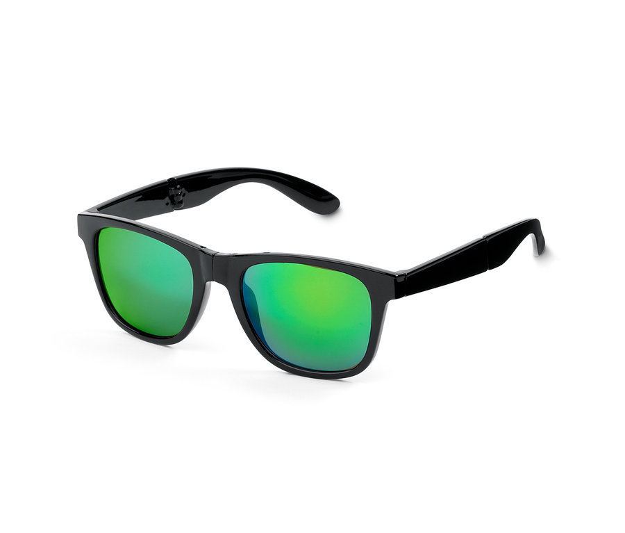 Fekete keretes, összecsukható napszemüveg.