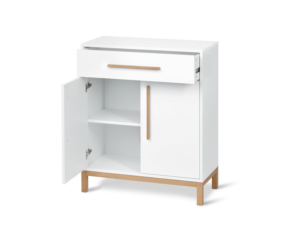 Fehér fürdőszobai komód nyitott ajtóval és fiókkal.