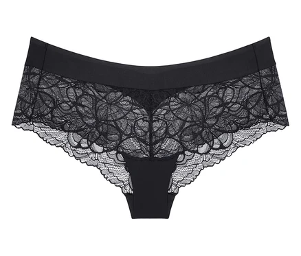 Fekete Triumph Body Makeup Illusion csipke alsó.