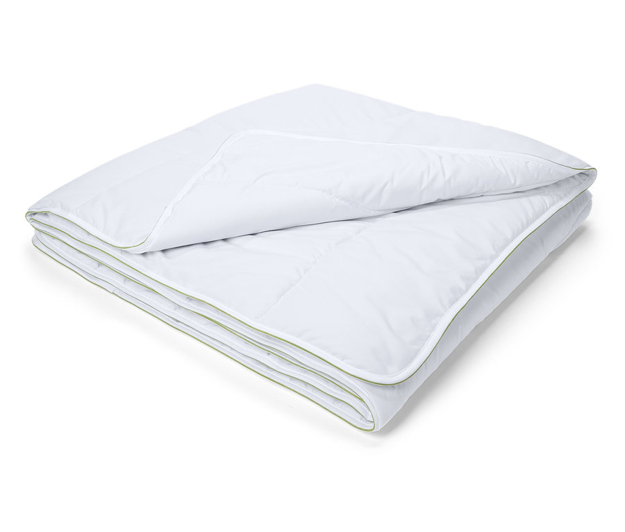 Hajtogatott, fehér irisette® greenline Steppdecke Dacron®-Aktivkohle paplan.