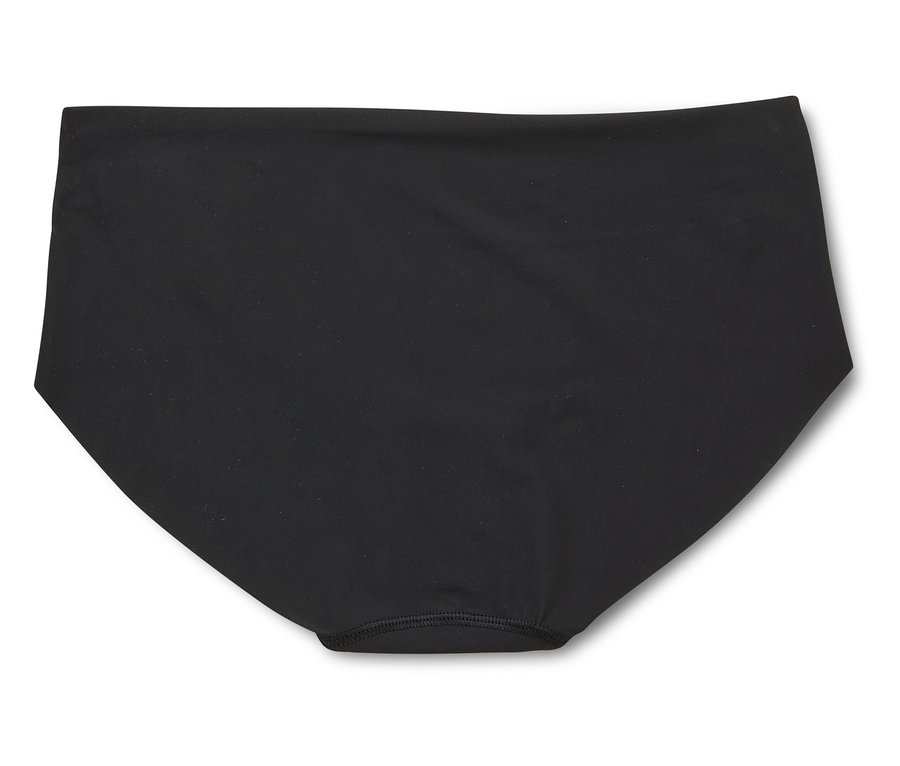 Fekete bikinialsó fekszik egy fehér háttéren.