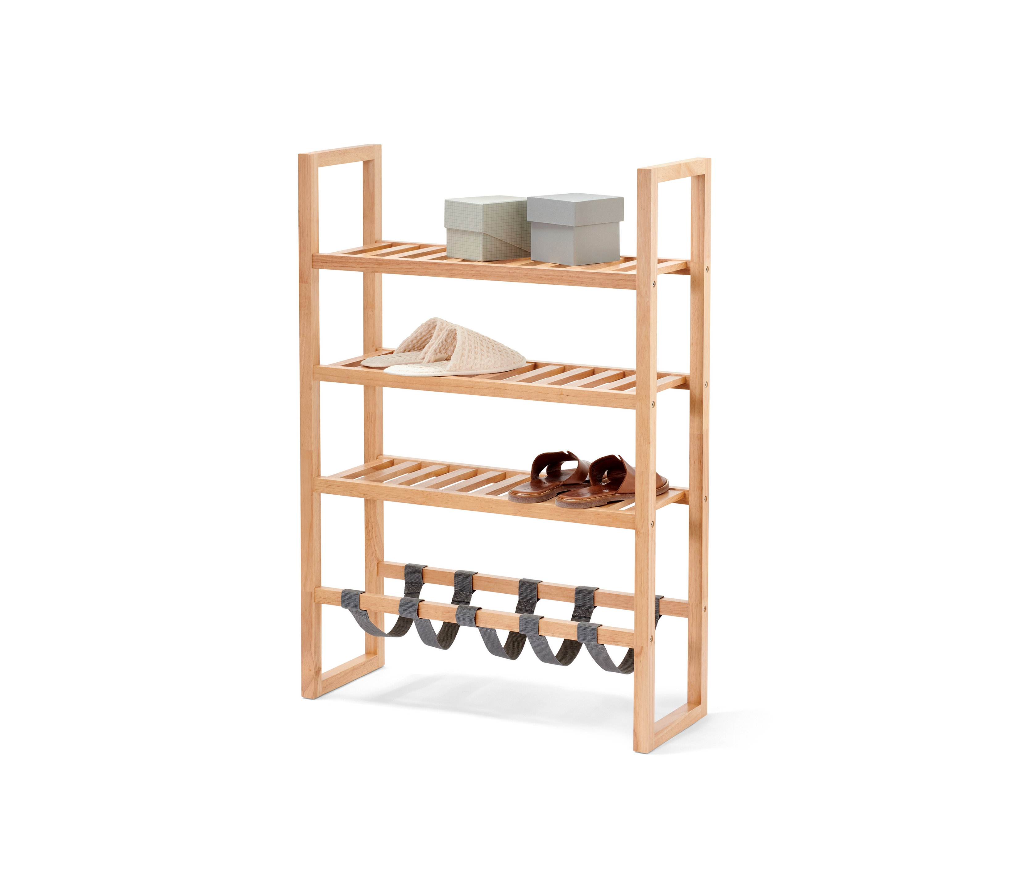 Keskeny állópolc négy polccal, két dobozzal, papuccsal és szandállal.