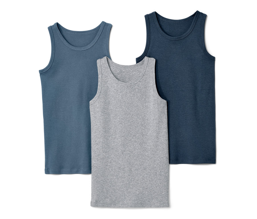 Három fiú trikó: kékeszöld, szürke és sötétkék.