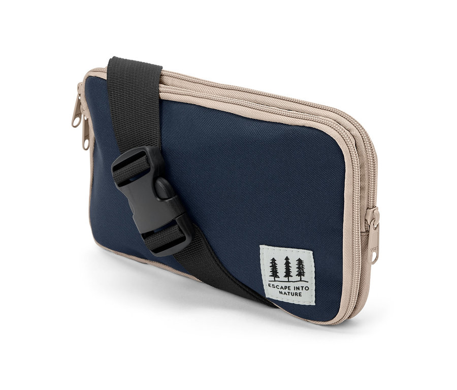 Kék multifunkcionális oldal- és övtáska fekete hevederrel és bézs cipzárral.