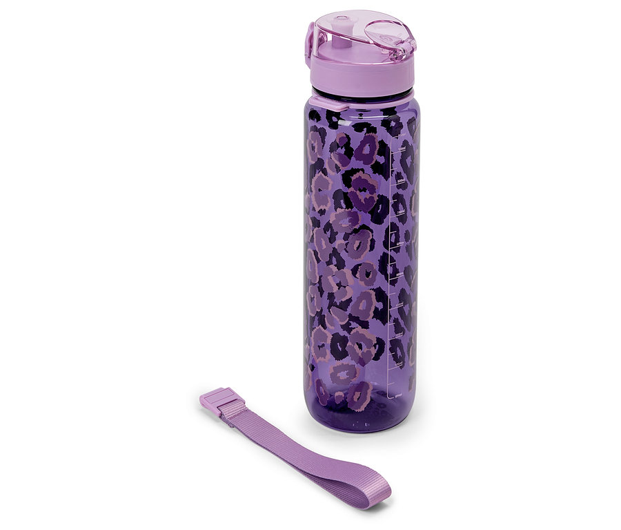 Lila színű, állatmintás kulacs pánttal.