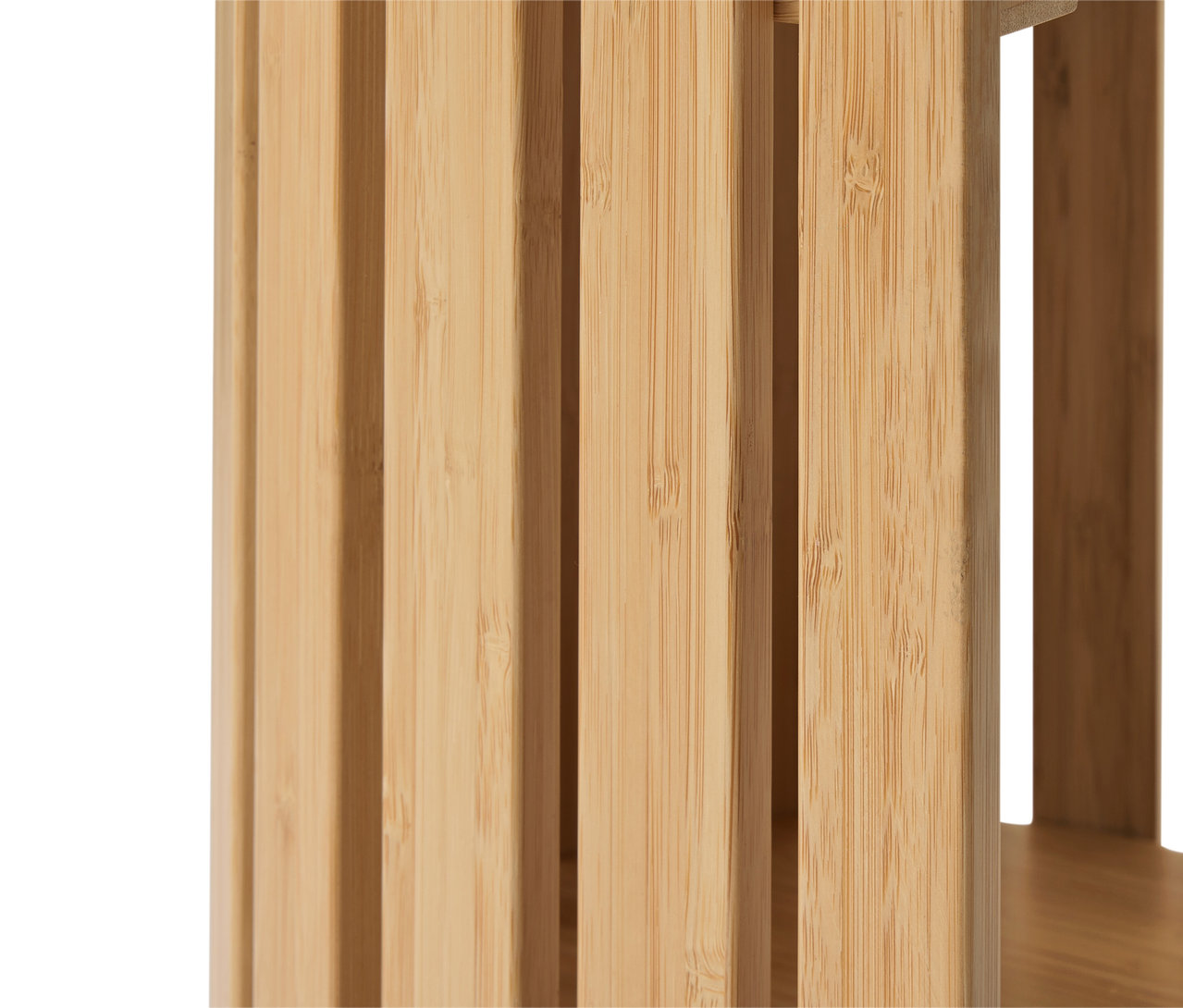 A bambusz polc részlete a léc elemekkel.