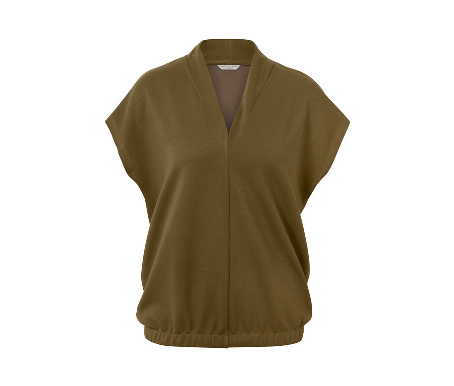 Pólóblúz V-nyakkivágással.