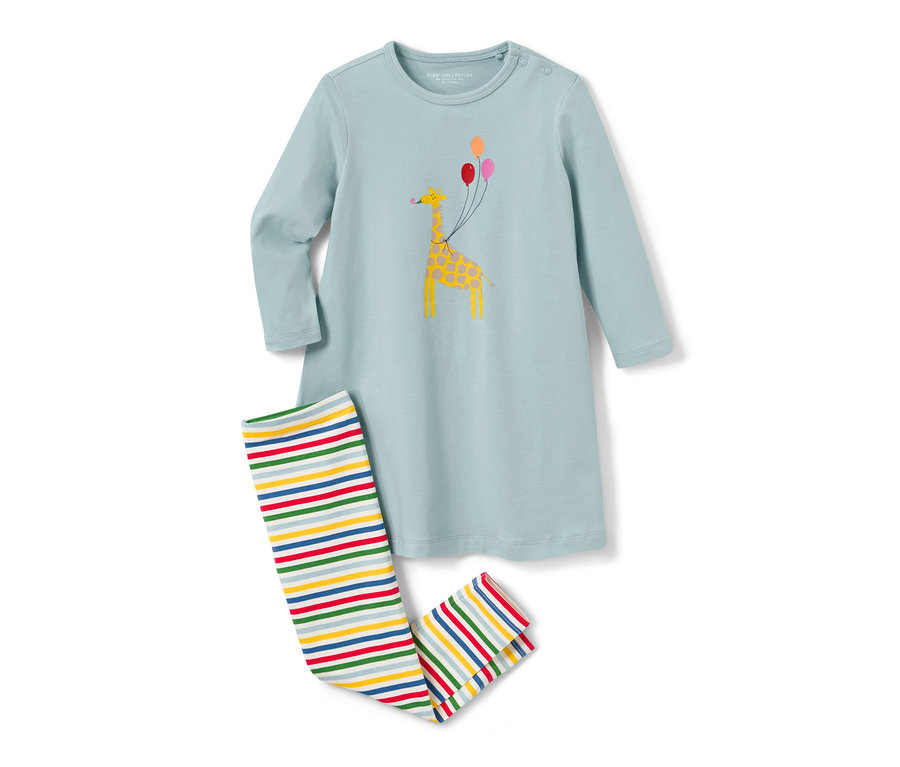 Világoskék kislány hálóing, zsiráf mintával, amely léggömböket tart, és csíkos leggings.