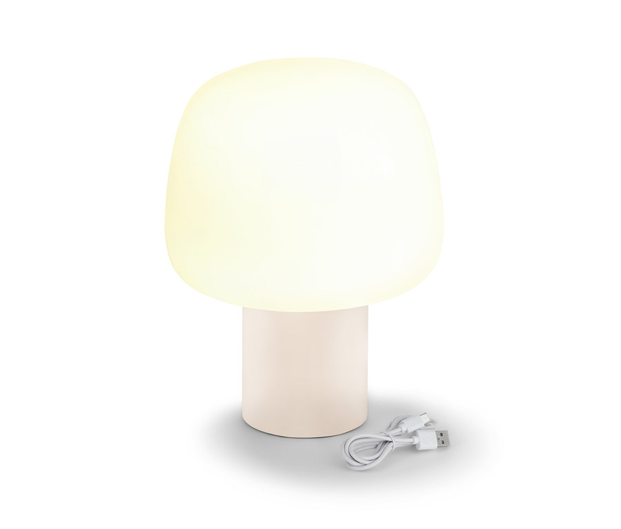 Egy fehér LED-es asztali lámpa, akkus, töltőkábellel.