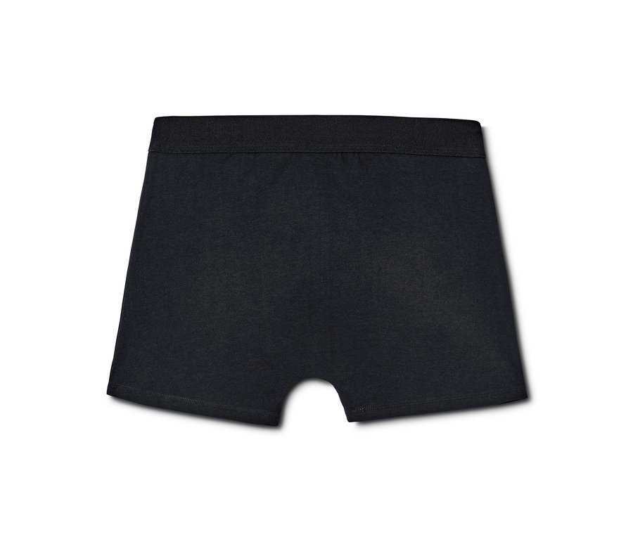 Egyetlen fekete férfi boxer alsó részletes képe.