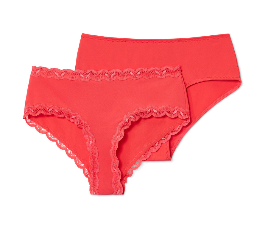 Két piros női hipster alsó.