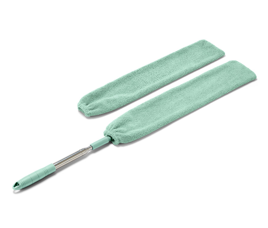 Egy zöld, hajlékony portörlő.