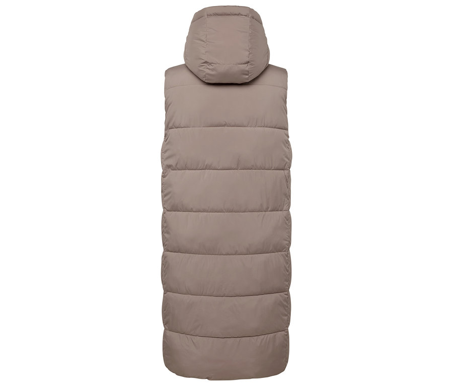 Hátulnézet egy hosszú, steppelt, kapucnis mellényről barna színben.