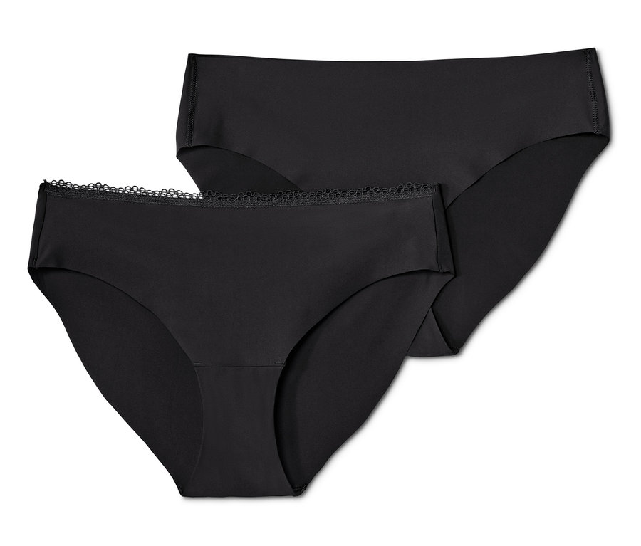 Két fekete Magic Cut női alsó egymáson.