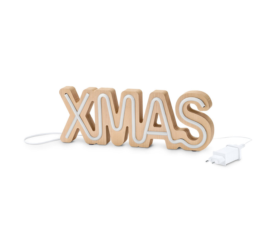 Fa LED-es XMAS felirat fehér háttéren.