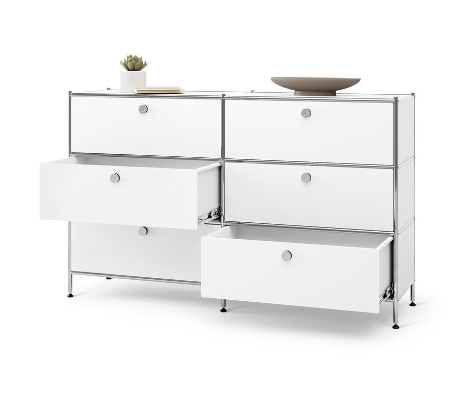 Fehér »CN3« fém komód 6 fiókkal, melyből kettő nyitva van.