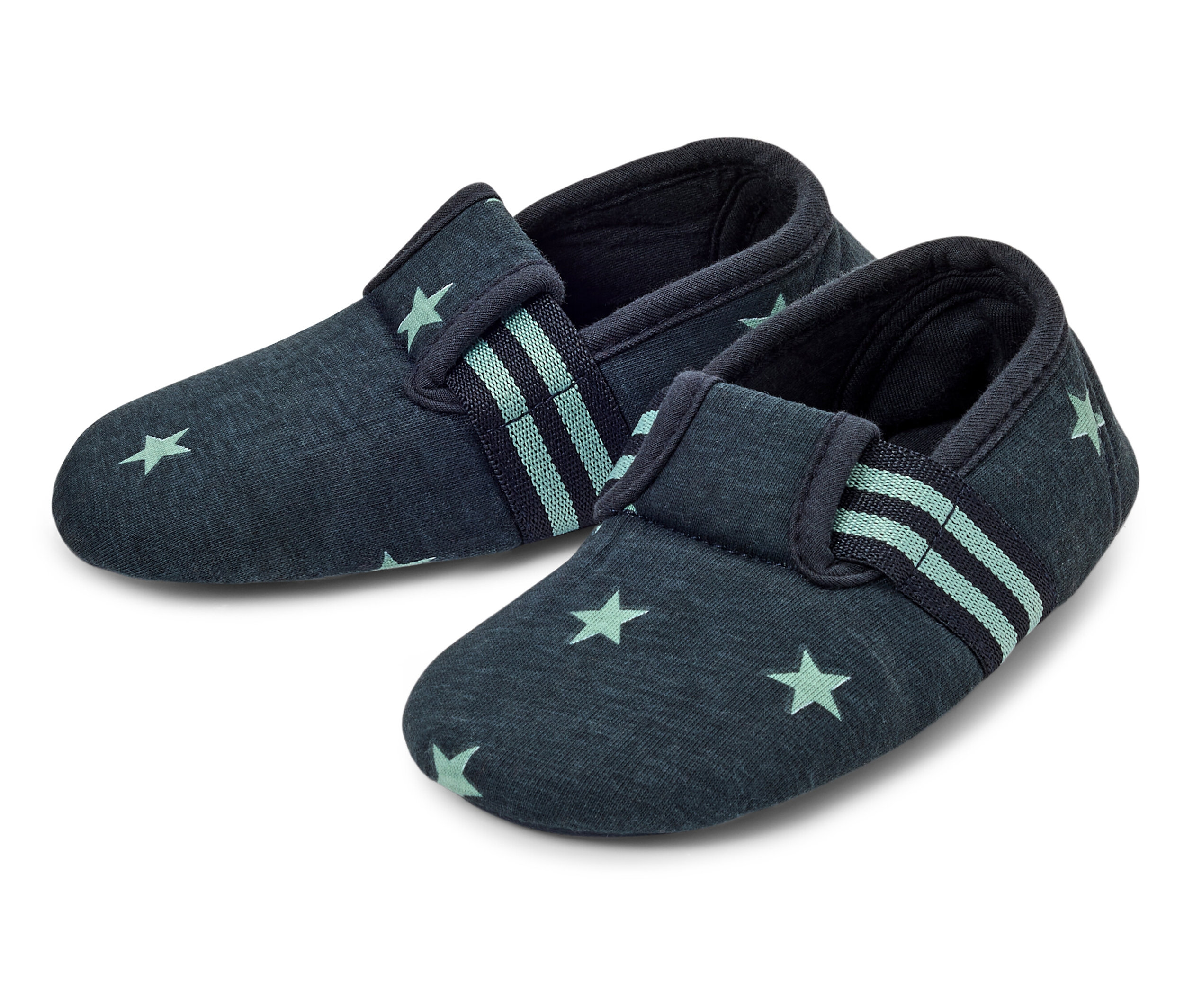 Két kék, csillagos és csíkos vászoncipő.