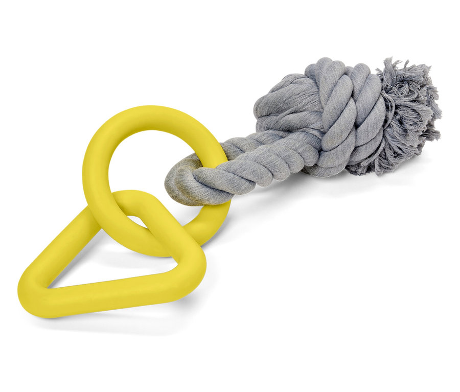 Sárga-szürke kutyajáték gumi gyűrűkkel és kötélcsomóval.