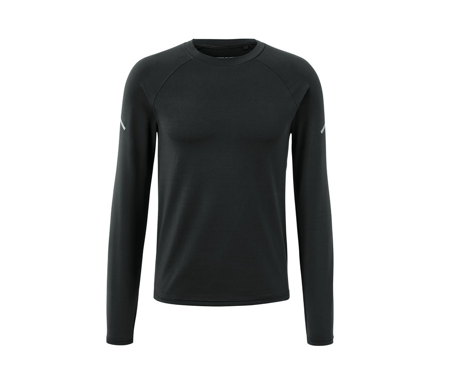 Fekete, hosszú ujjú funkcionális felső.