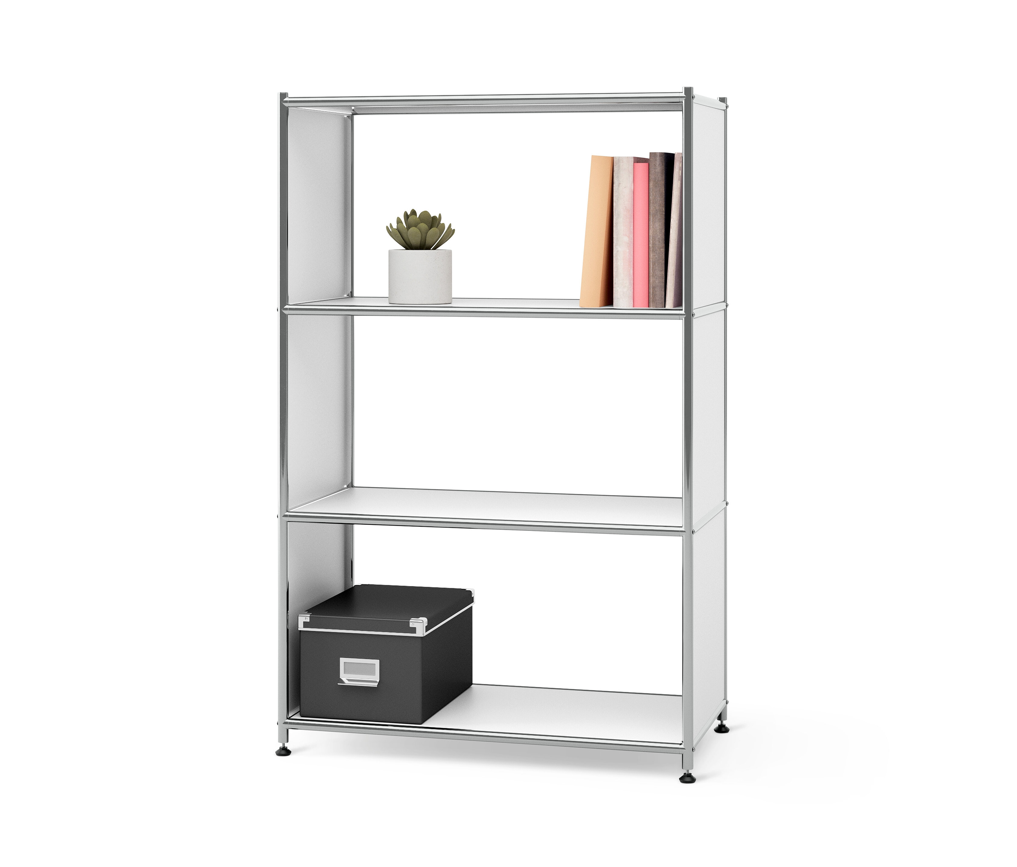 Egy »CN3« fémpolc 3 rekesszel. A felső polcon egy cserepes növény és könyvek, az alsó polcon egy fekete doboz található.